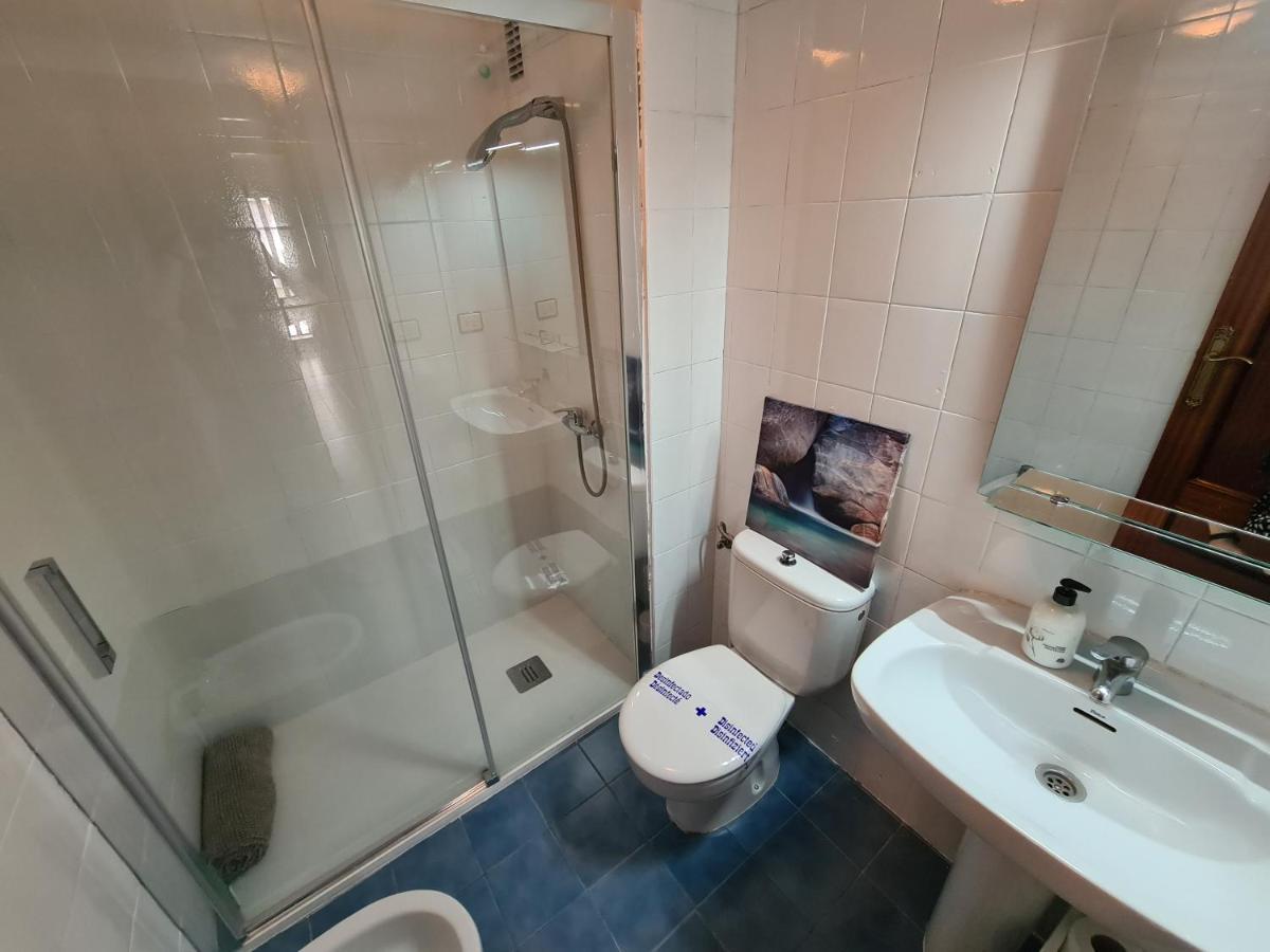Dos Torres Tauriel - Espacioso Apartamento Con Impresionantes Vistas Y Garaje Privado Zaragoza Kültér fotó